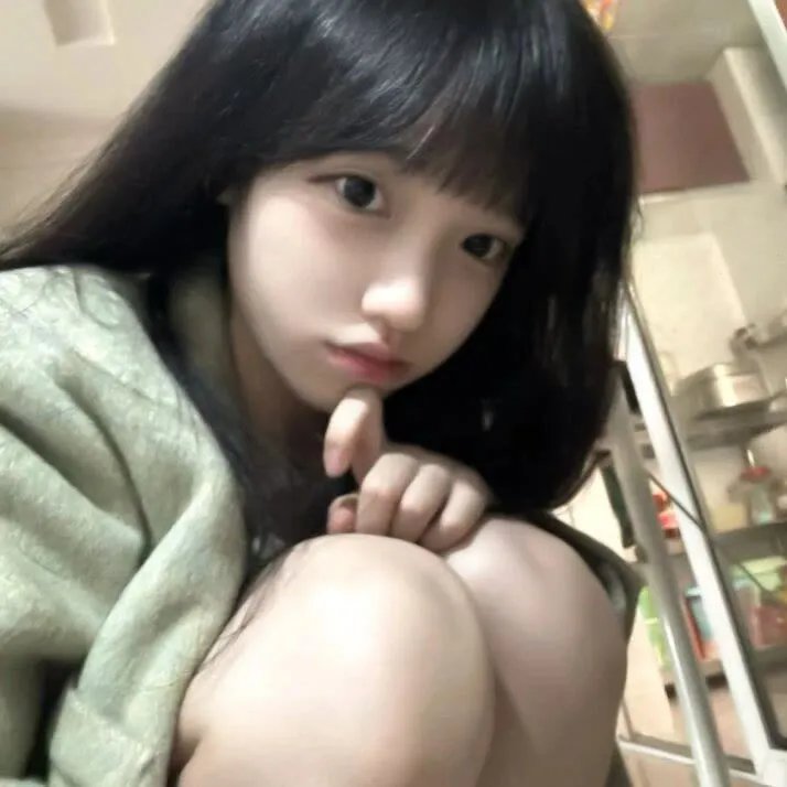那女孩真帅